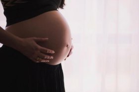 爱鸽国际IVF浅析：哪些国家允许合法的商业代孕?